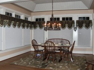 Kingston valance in dining room