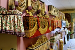 NJ Rose Decorating showroom display of various window treatment styles and designs.